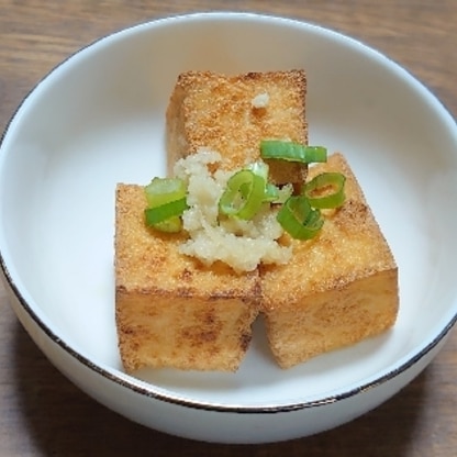 いつも魚焼きグリルで焼いてますが、フライパンでもカリッと美味しく焼けました！洗い物が楽で助かります！ごちそうさまでした。